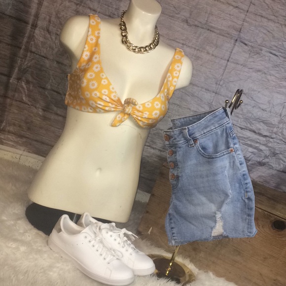 Zaful Yellow & White Daisy Print Bikini Top - Picture 8 of 8